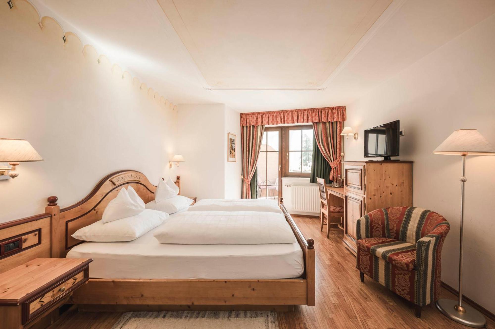 Ansitz Jakoberhof Hotel 4*