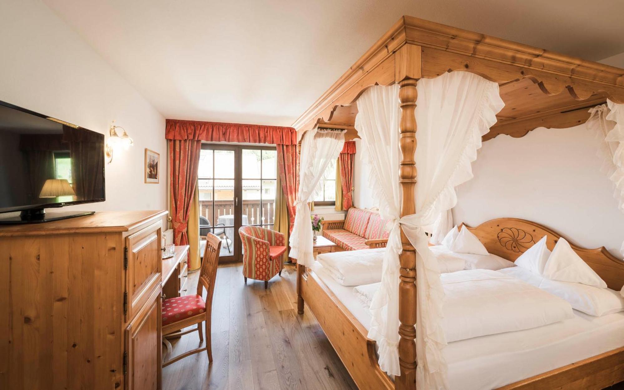Ansitz Jakoberhof 4*