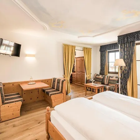 Hotel Ansitz Jakoberhof Ortisei Exterior photo